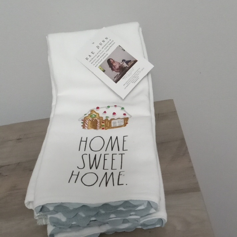 Rae Dunn Gingerbread Towel Set New